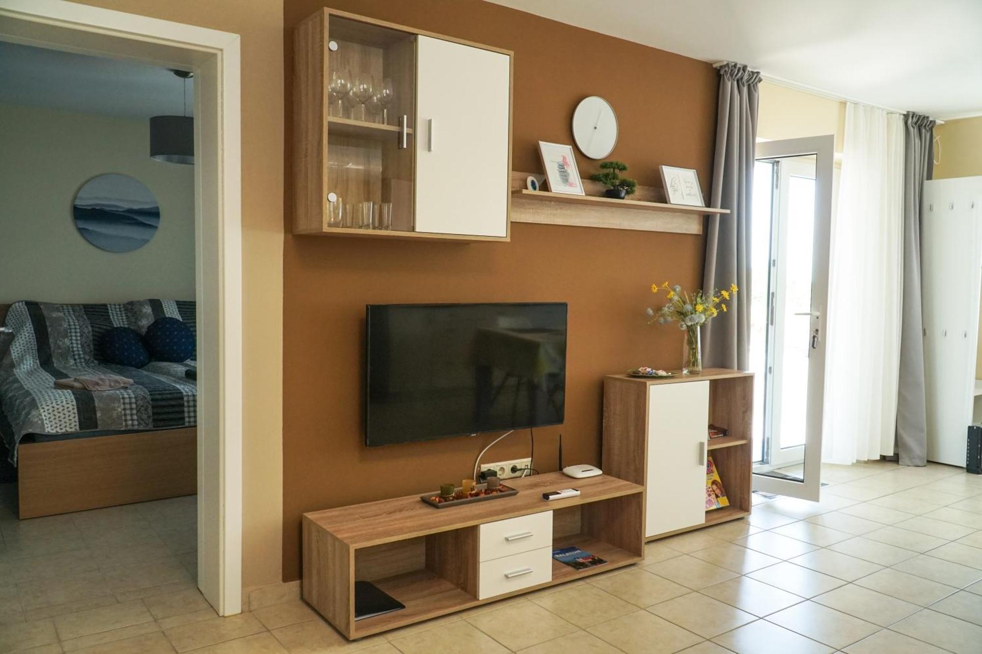 Fügefa Apartman Balatonalmádi Exterior foto